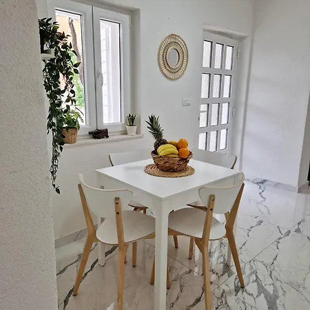 Ruby Apartamento